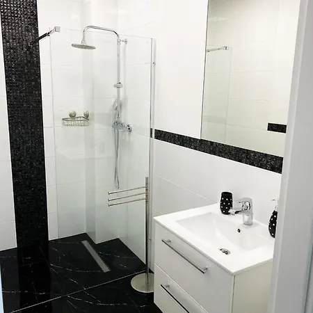 Arkada * كارباش